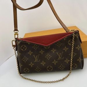 ❗SOLD❗Authentic Louis Vuitton Monogram Pallas Clutch Bag Wristlet